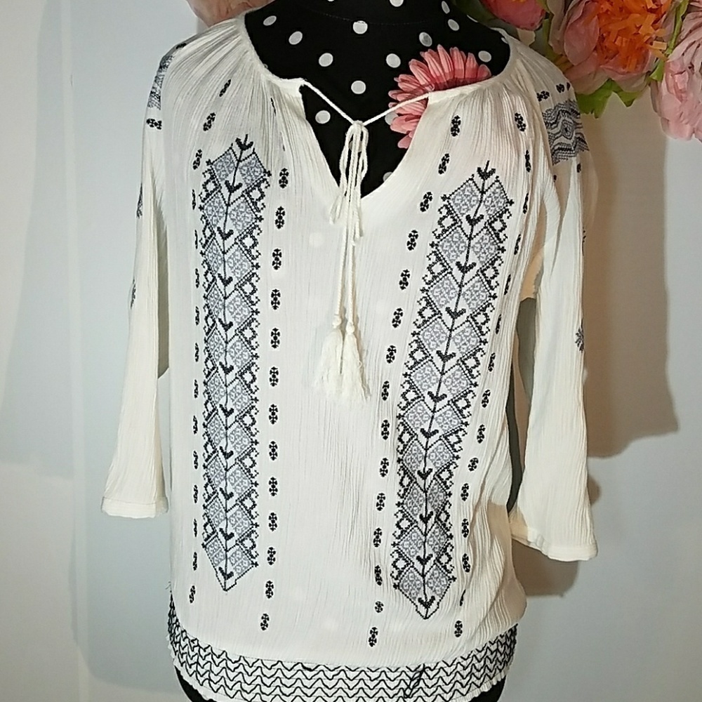 🌸 Cynthia Rowley Gauzy Boho Look Top